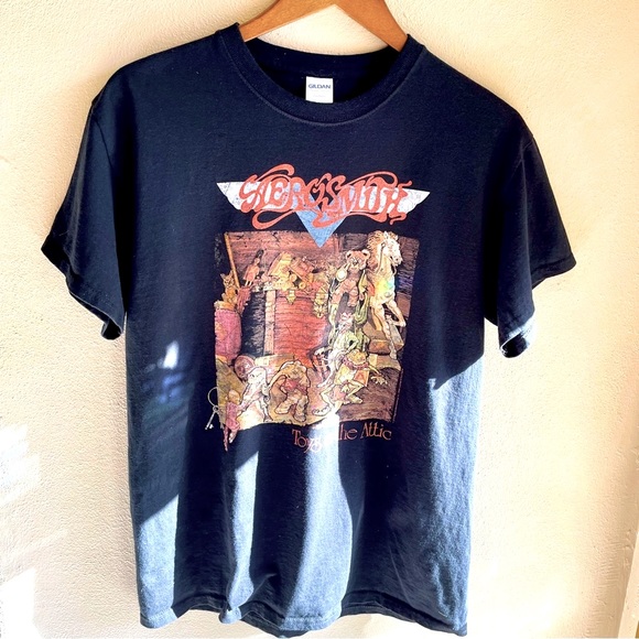 Gildan Other - Aerosmith Toys in the Attic Graphic Band Tshirt. Black. Gildan Tag. Size Medium